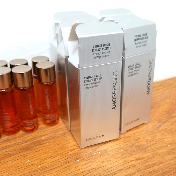 AMOREPACIFIC VINTAGE SINGLE EXTRACT ESSENCE - Picture 2 of 4